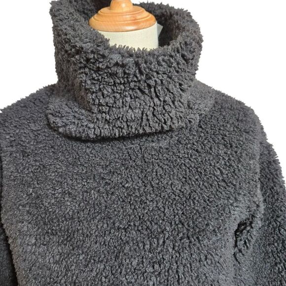 Lululemon Cozy Fuzzy Black Turtleneck Pullover - Picture 2 of 7